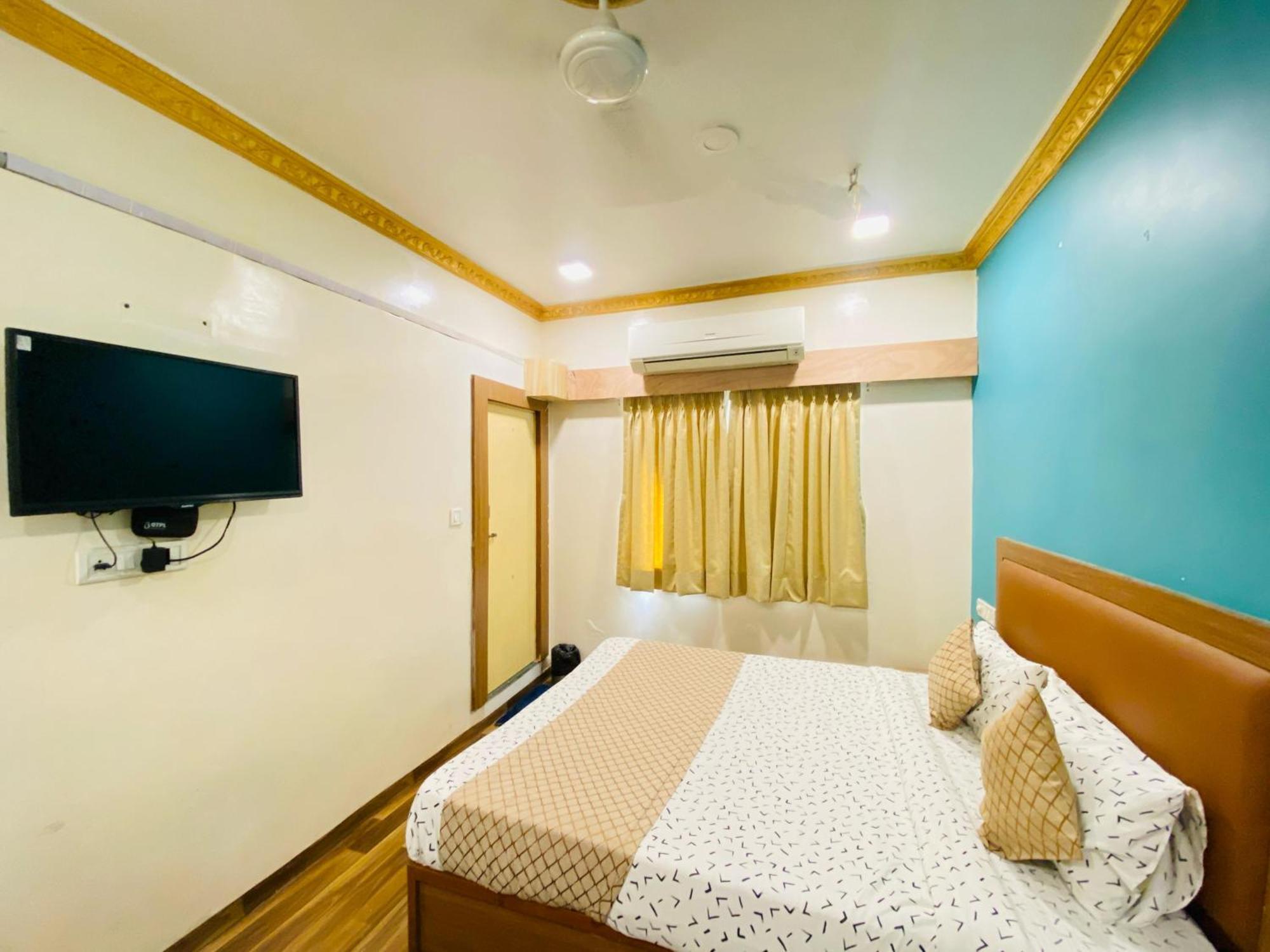 Hotel Abc Satellite Prahlad Nagar Ahmedabad Exterior foto